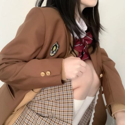 三条黑暗的街道